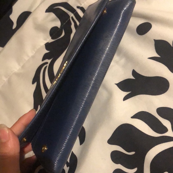 PRADA WALLET - Picture 9 of 9
